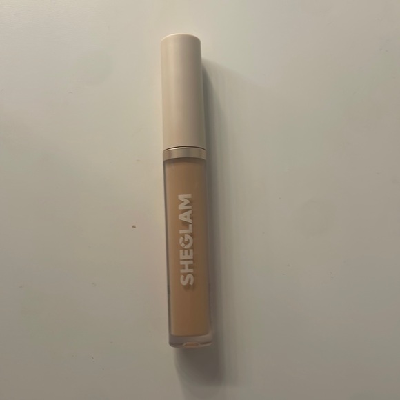 SHEGLAM Like Magic 12hr full coverage concealer- Almond - Picture 3 of 3